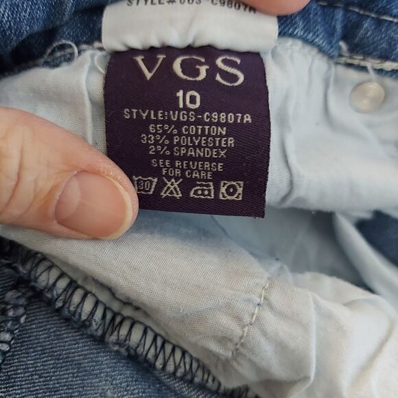 Vigoss Distressed Capri jeans - Picture 6 of 8